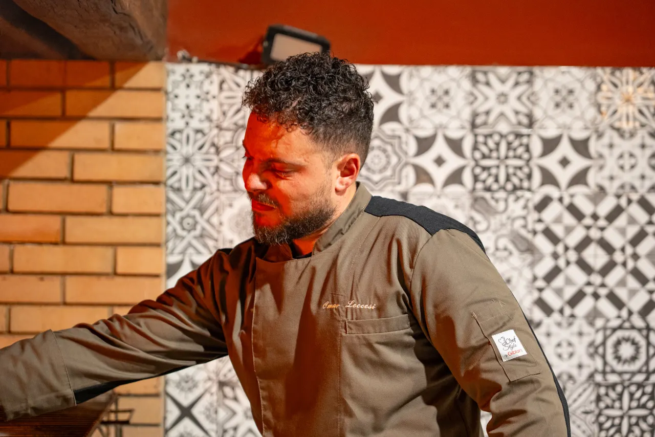 Portrait of chef Omar Leccesi during the showcooking